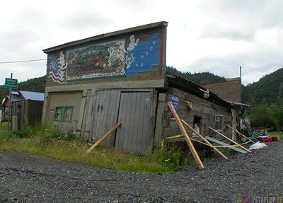 old-ramshackle-hut-alte-bruchbude-chitina-alaska-usa-dscn1891.jpg