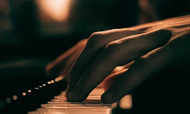 Im/Vorm Unterricht einspielen?