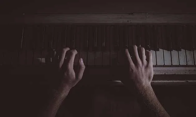 Einspielungen: Armin Goudarzi - "Midnight Walz"