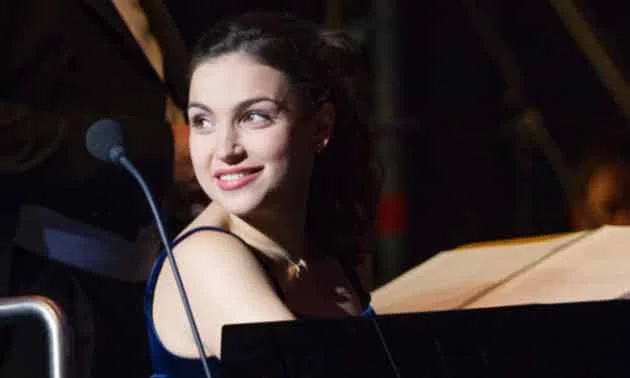  Pianistin im Fokus: Olga Scheps  