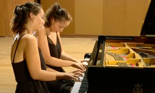 Klavierstücke Vierhändig