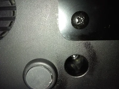 es100-oel-leck.webp es100-oel-leck.webp