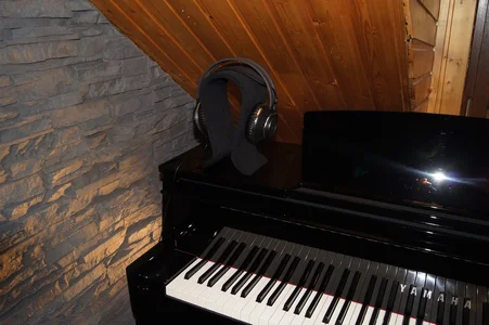 AKG_K-812_Staenderbezug.webp AKG_K-812_Staenderbezug.webp