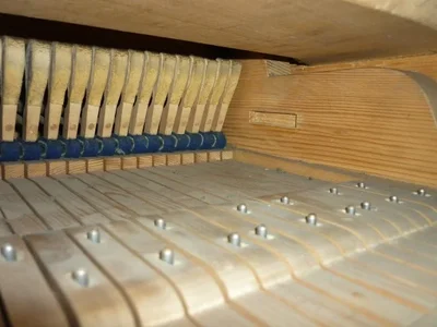 0006Wiener Flügel Heinisch Modell 3.webp