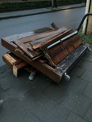 Klavierschrott_KL.jpg