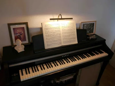 Lampara Messing S.webp