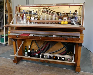 Klavierbar_1.webp Klavierbar_1.webp