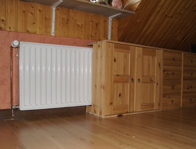Heizkoerperschrank_1.jpg