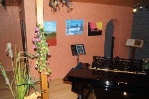 Bechstein_ohne_Schrank.jpg Bechstein_ohne_Schrank.jpg