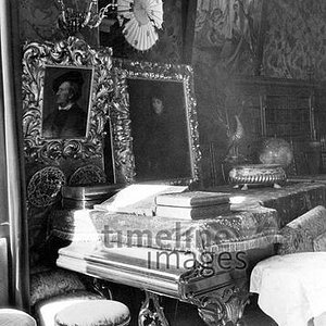 innenansicht-der-villa-wahnfried-1938_00244193_p_253380.jpg