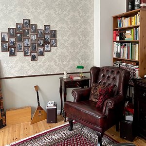 Chesterfield mit Teppich.jpeg