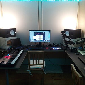 studio2.jpg