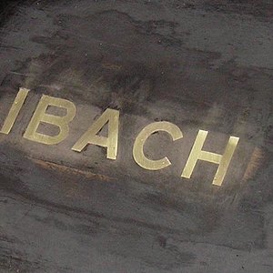 Schriftzug 2.jpg