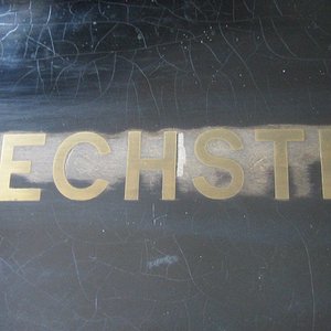 Schriftzug_Ausschnitt.jpg