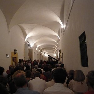 P1070154a.JPG