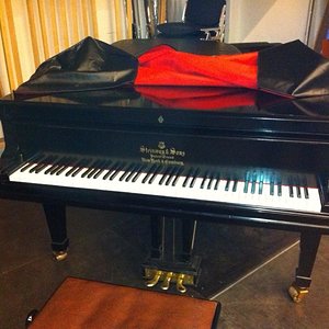 Steinway.jpg