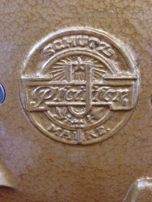 16722390.jpg