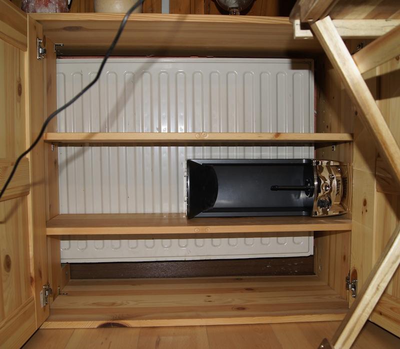 Heizkoerperschrank_2.jpg