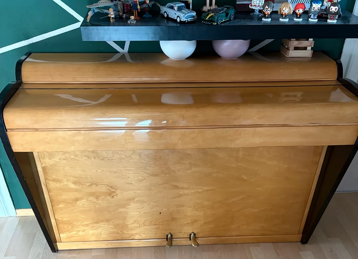 Screenshot 2025-11-10 at 23-13-14 May Berlin Klavier in Baden-Württemberg - Aichelberg kleinan...png