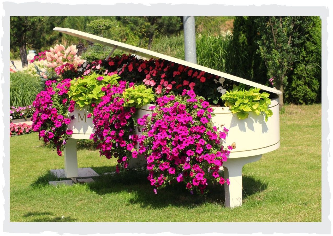 Klavier-Blumen.jpg