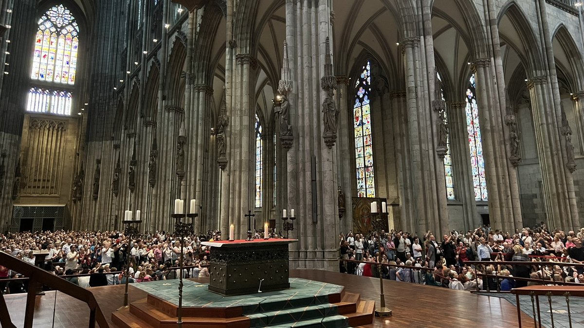 www.kirche-und-leben.de